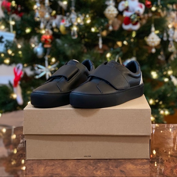 UGG Shoes - NWT Ugg Neri Sneakers
